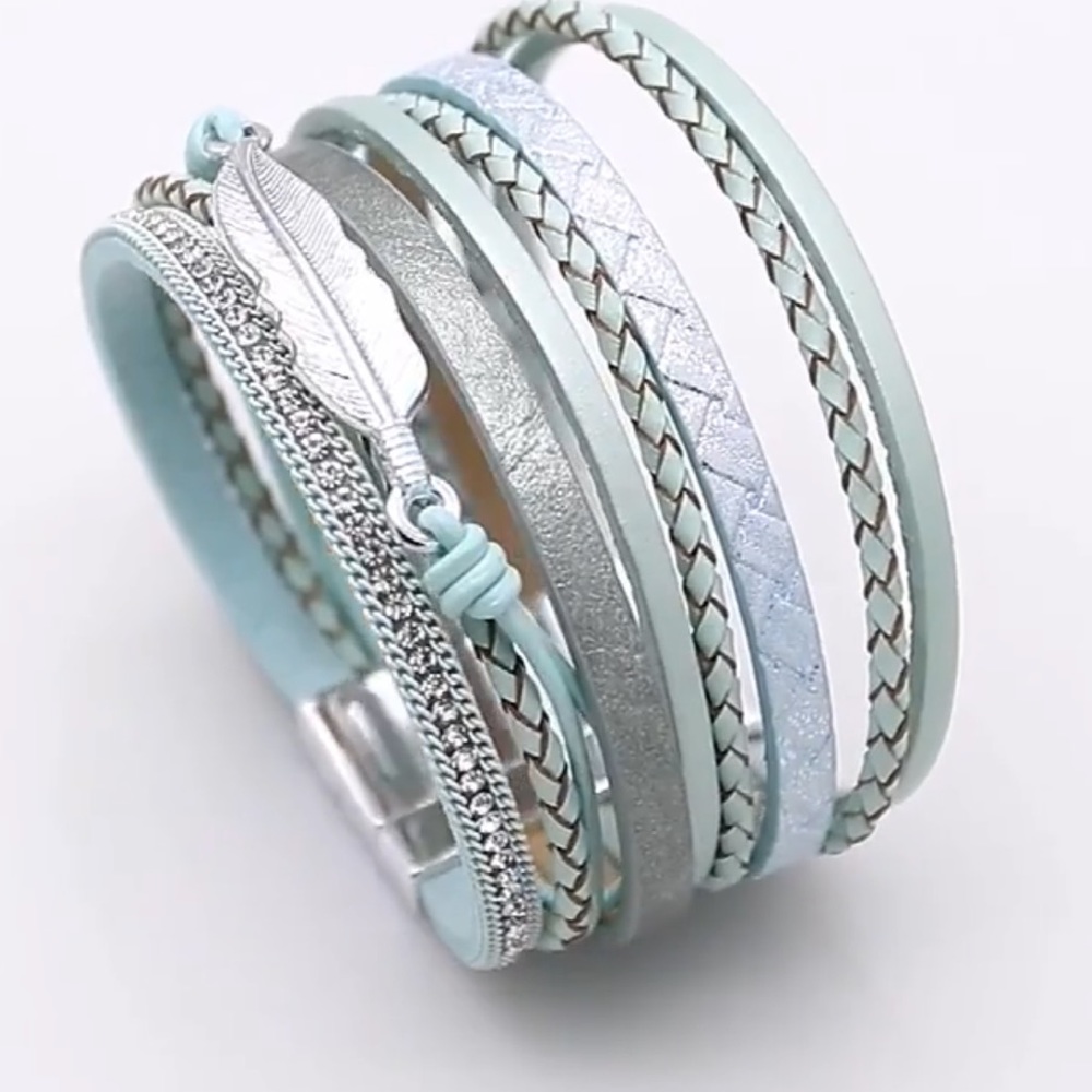Mint wide true leather feather charm bracelet